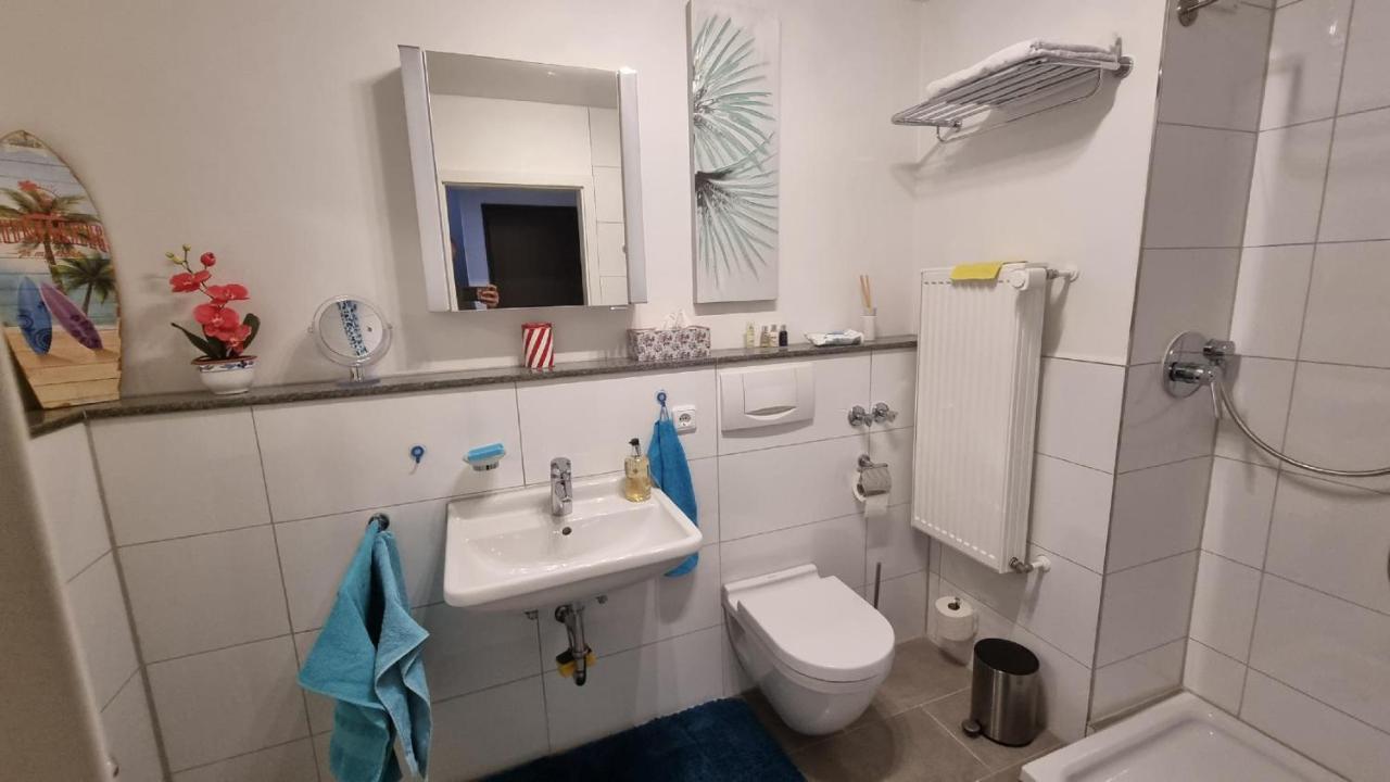 Ferienzimmer Bei Thomas - Gemuetliches Schlaf- Und Wohnzimmer Mit Modernem Bad Ulm Ngoại thất bức ảnh